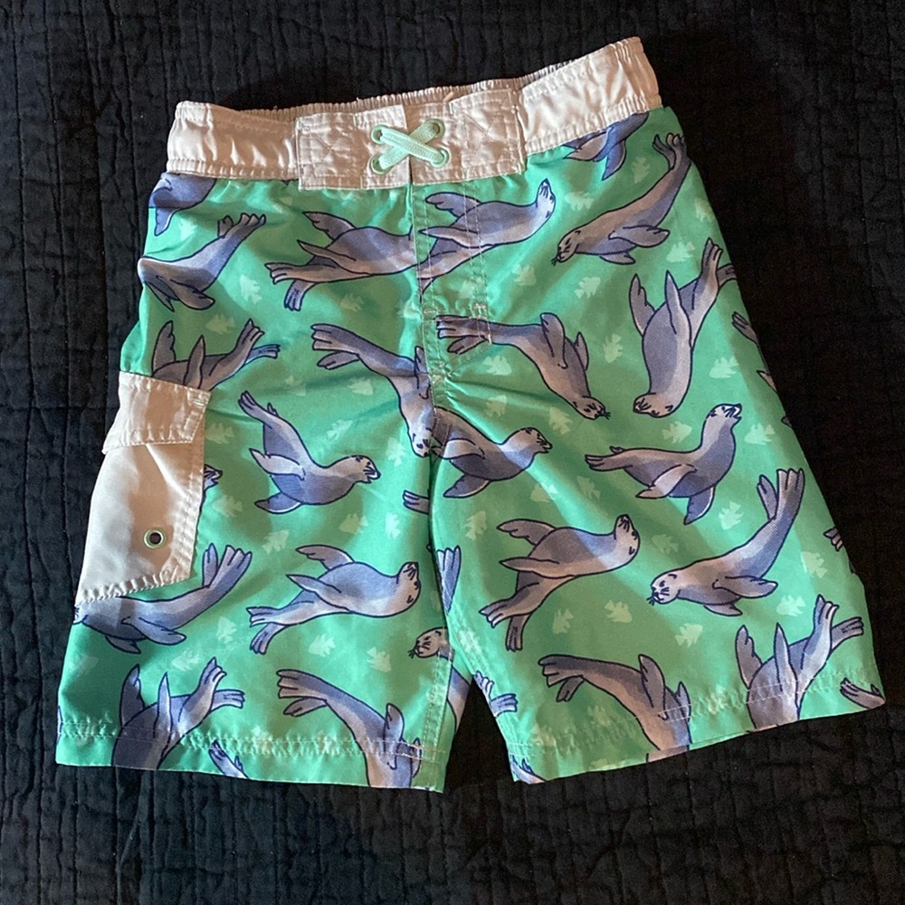 Cat & Jack Seal print swim shorts swim trunks